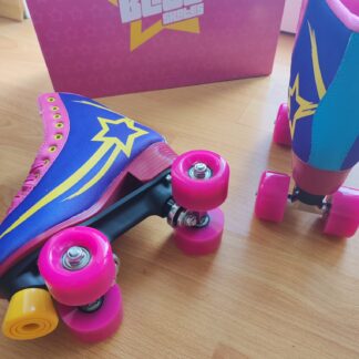 Patine cu rotile albastru cu stea mar 36 si 37